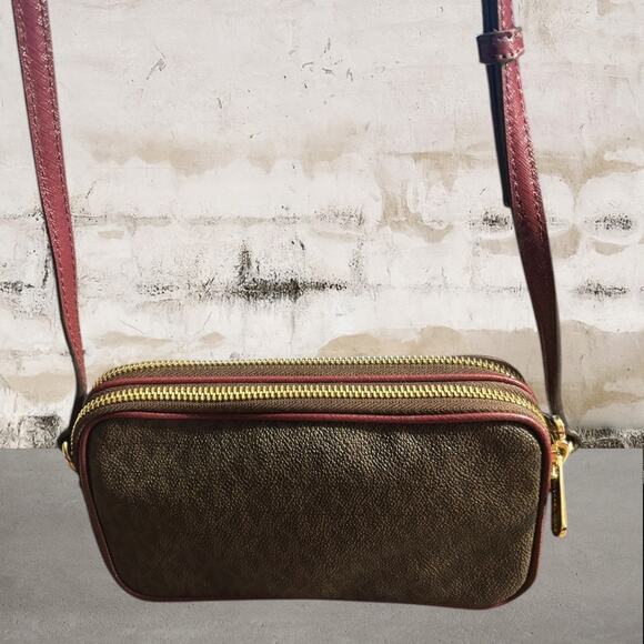 MICHAEL KORS RARE Ginny Logo Crossbody Bag - Picture 3 of 7